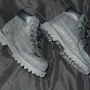 Black Timberland Boots